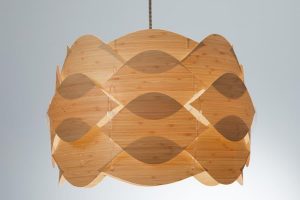 Oryginalne lampy z drewna