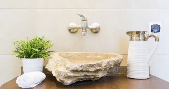 Kamienna umywalka – odrobina luksusu w naturalnej formie