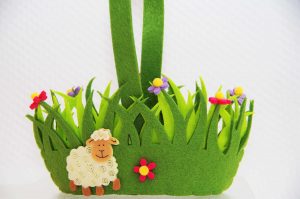 Koszyczek na święconkę – do wyboru do koloru