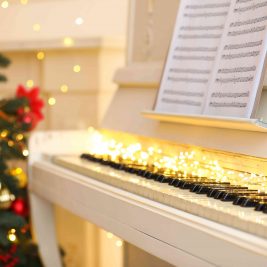 Boże Narodzenie – czas dla żywej muzyki w domu